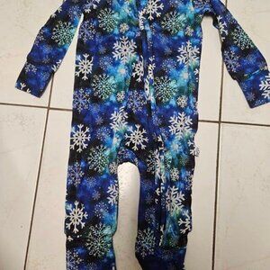 Ollee and Belle North Convertible bamboo zippy 9-12 month